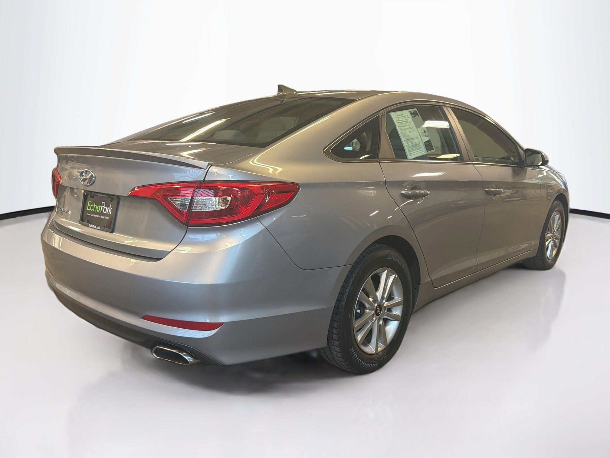 Used 2017 Hyundai Sonata SE w/ Cargo Package FWD image 9