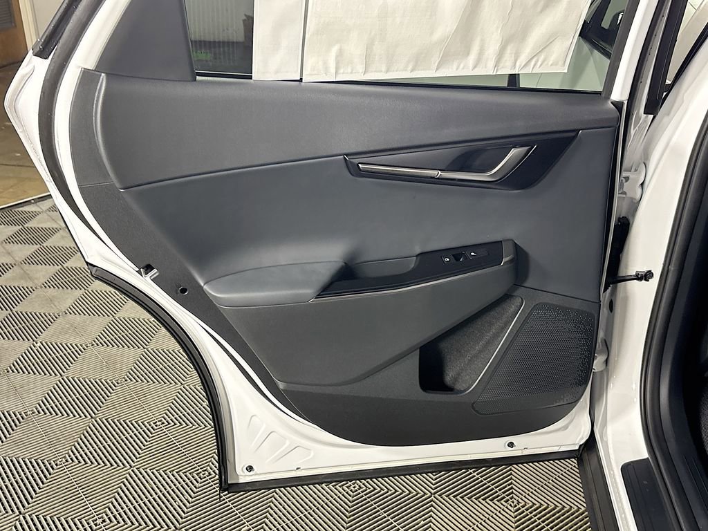 New 2025 Kia EV6 Light w/ Light LR Technology Package image 19