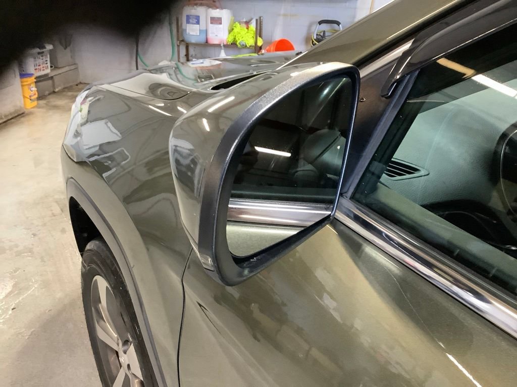 Certified 2019 Jeep Cherokee Limited AWD/4WD image 14