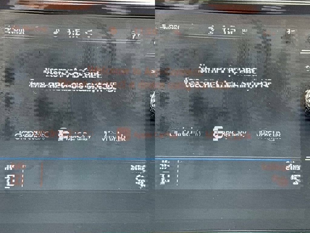 Used 2020 Volkswagen Tiguan SE w/ Panoramic Sunroof Package image 33