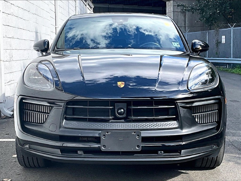 Certified 2023 Porsche Macan GTS AWD/4WD image 8