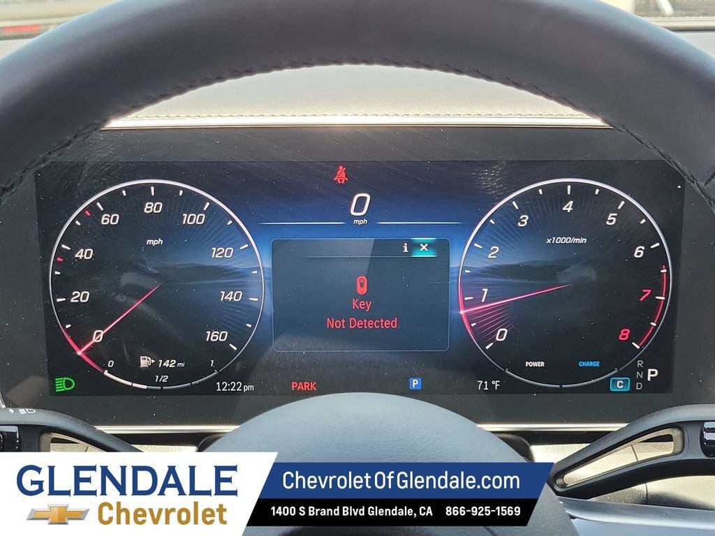 Used 2025 Mercedes-Benz GLC 300 image 33