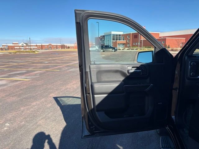 Used 2019 Chevrolet Silverado 1500 LTZ image 4