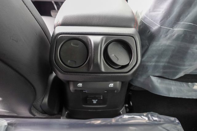 New 2026 Jeep Wrangler Unlimited Rubicon w/ Technology Group image 25
