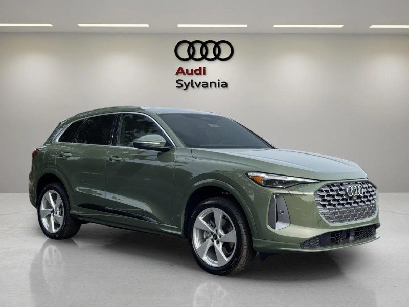 New 2025 Audi Q5 Premium Plus
