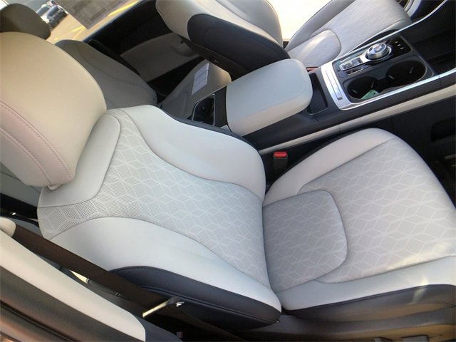 New 2026 Kia Carnival EX image 25