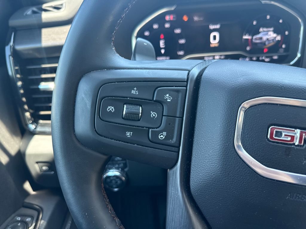 Used 2025 GMC Sierra 1500 AT4 w/ AT4 Premium Package AWD/4WD image 29