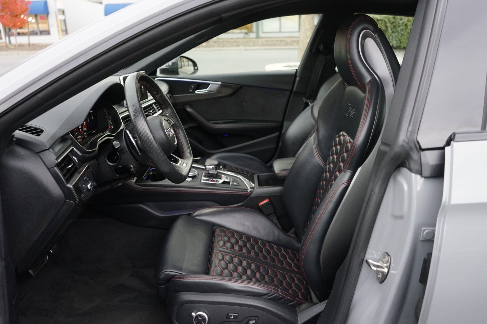 Used 2019 Audi RS 5 Sportback w/ Dynamic Plus Package image 17