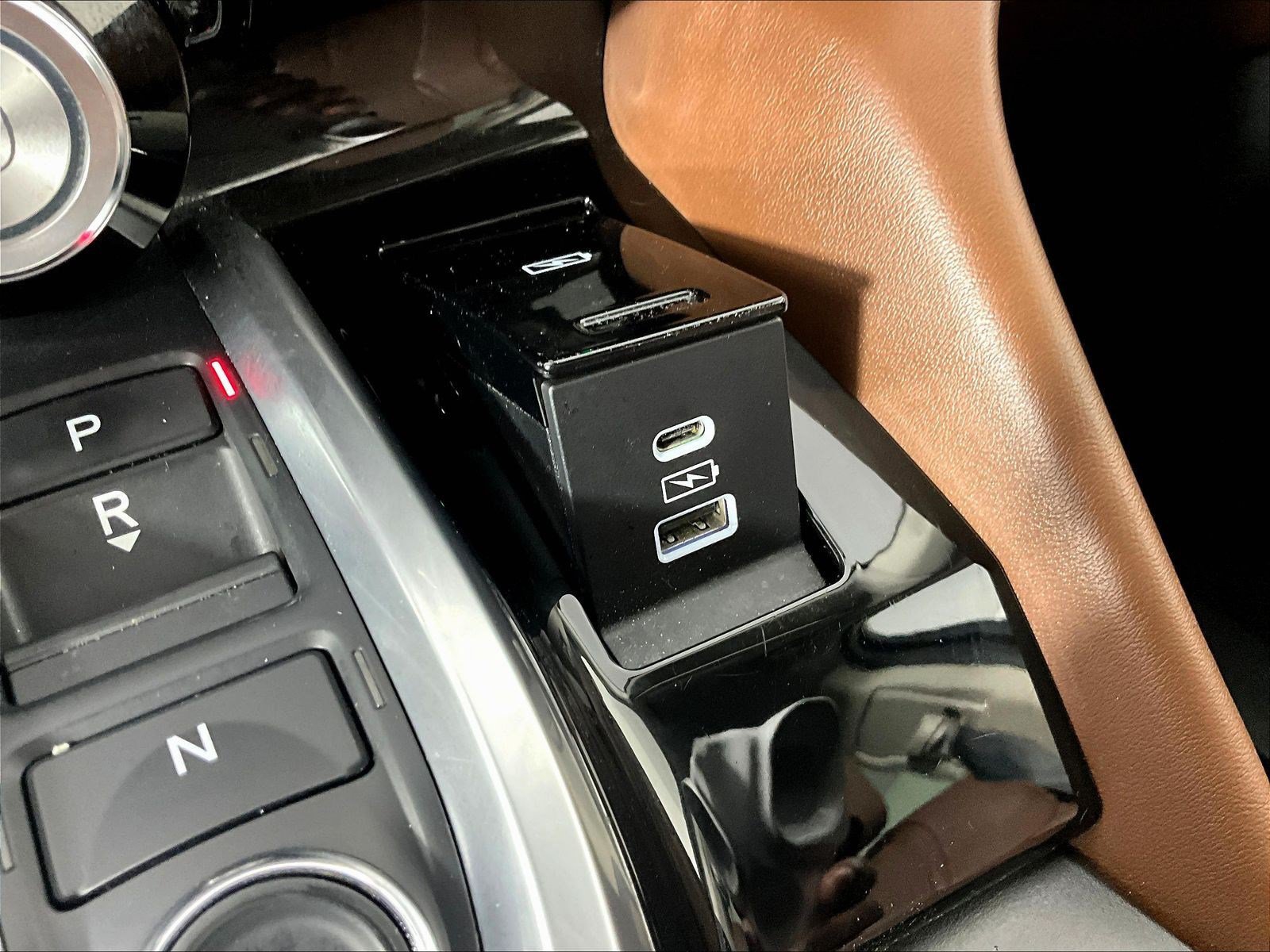Certified 2023 Acura MDX FWD w/ Technology Package image 16