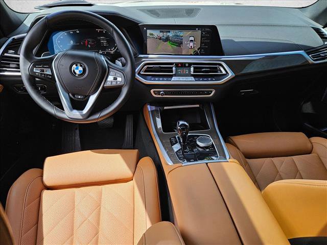 Certified 2023 BMW X5 xDrive40i w/ Parking Assistance Package AWD/4WD image 17
