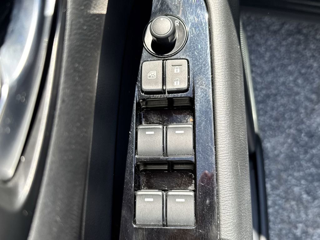 Certified 2025 MAZDA CX-5 AWD 2.5 S w/ Preferred Package image 13