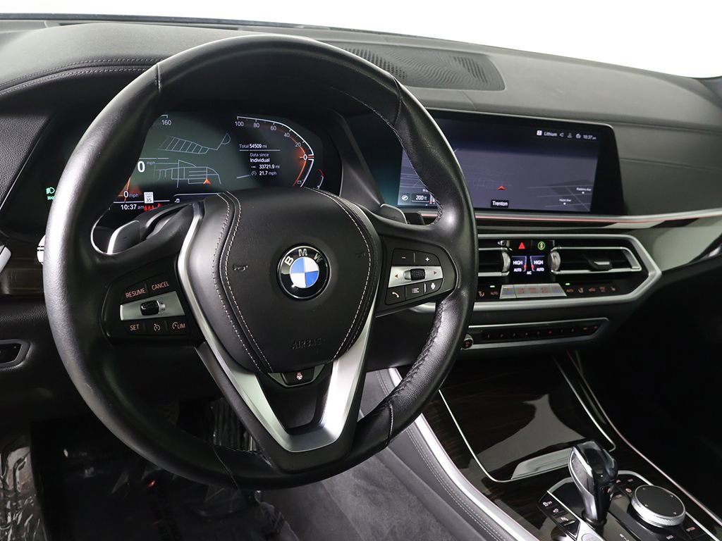 Used 2021 BMW X5 xDrive40i w/ Premium Package 2 image 28