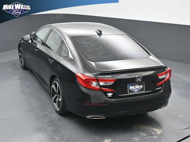 Used 2018 Honda Accord Sport image 13