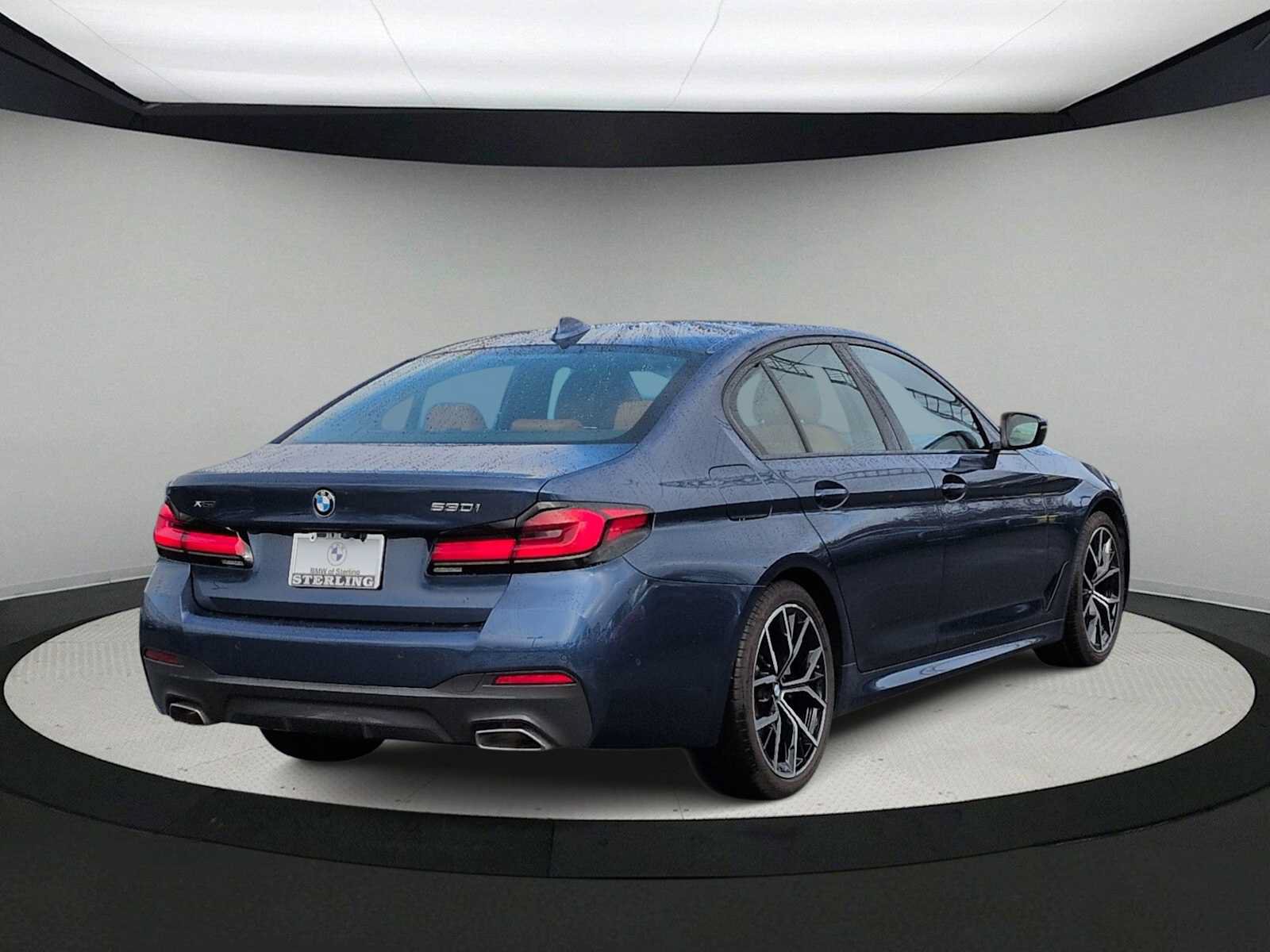 Used 2022 BMW 530i xDrive w/ M Sport Package AWD/4WD image 8