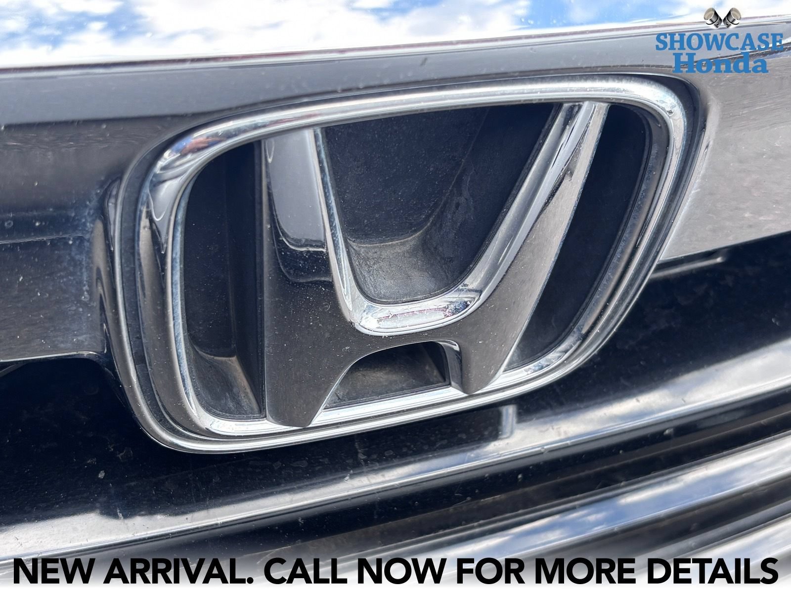 Used 2018 Honda Accord Touring image 8