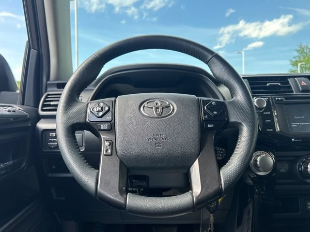 Used 2018 Toyota 4Runner TRD Off-Road AWD/4WD image 20