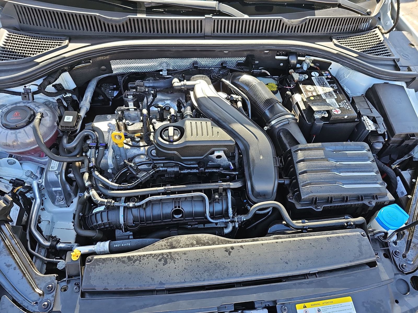 Used 2022 Volkswagen Jetta Sport FWD image 34