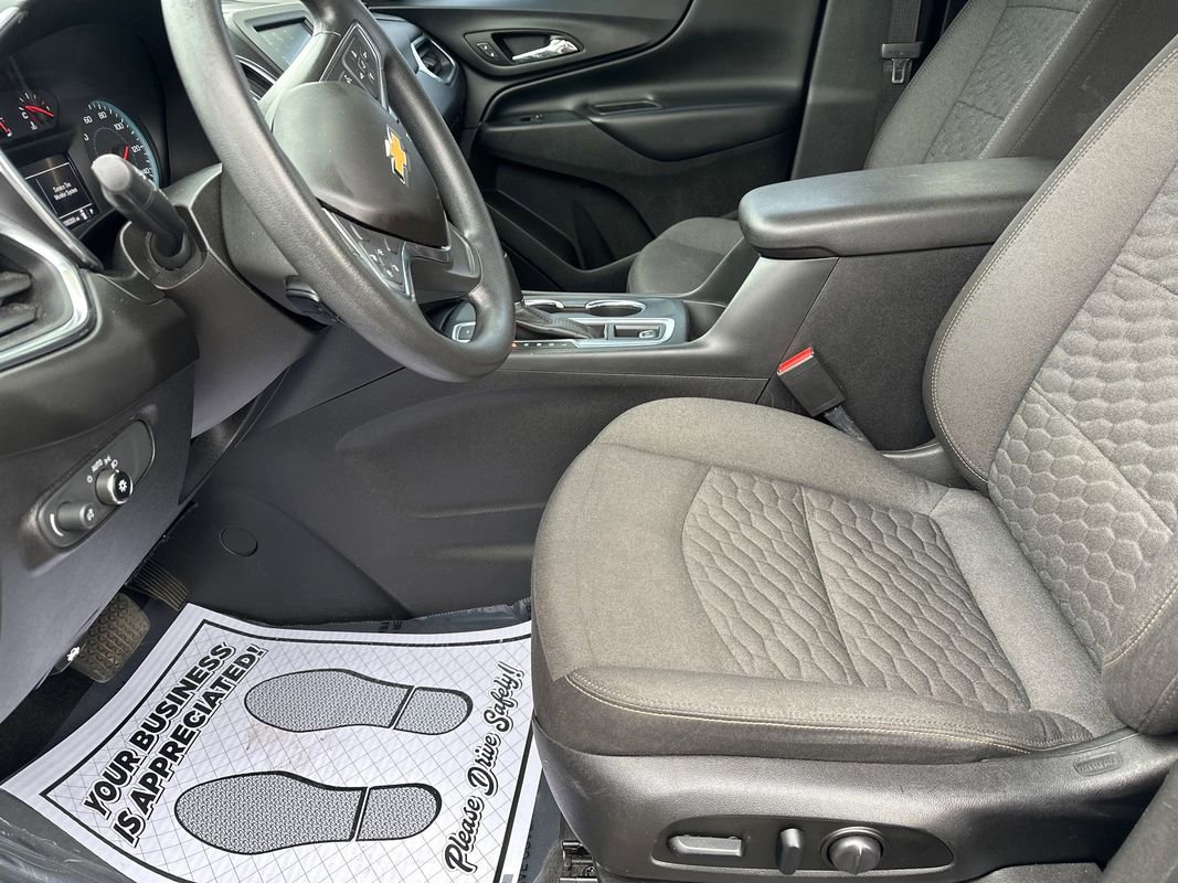 Used 2018 Chevrolet Equinox LT AWD/4WD image 18