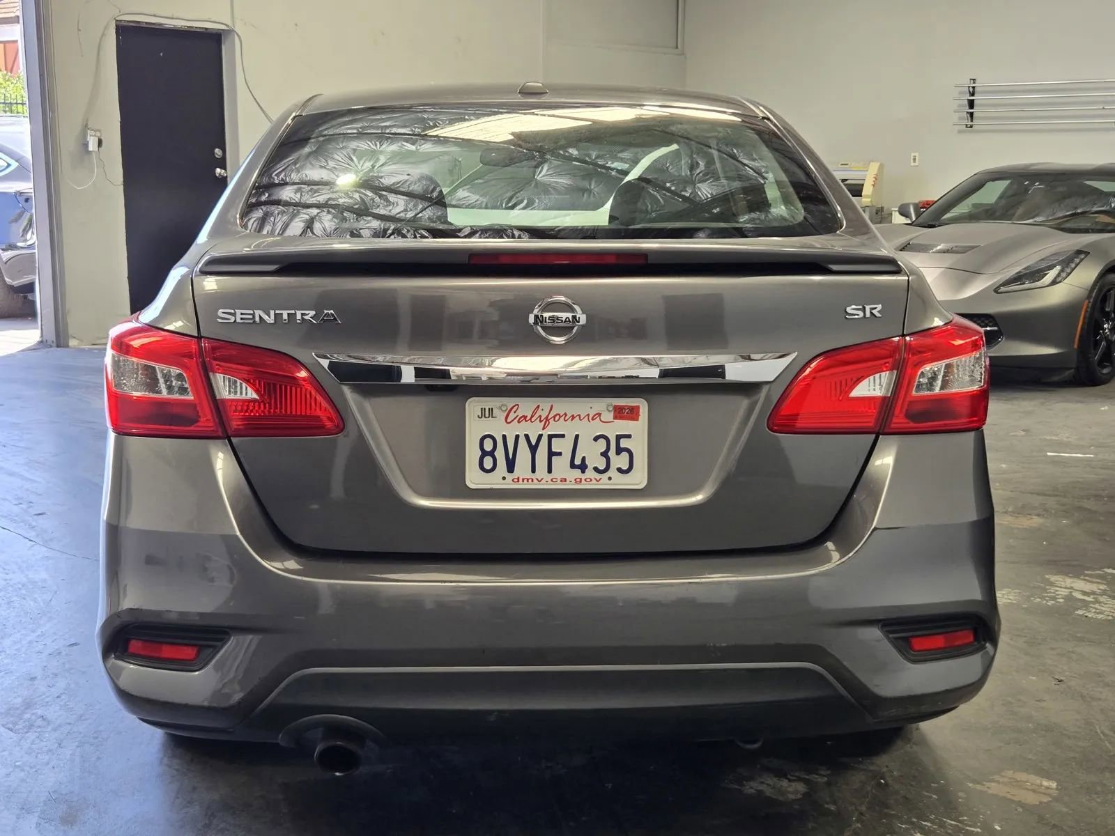 Used 2019 Nissan Sentra SR image 3