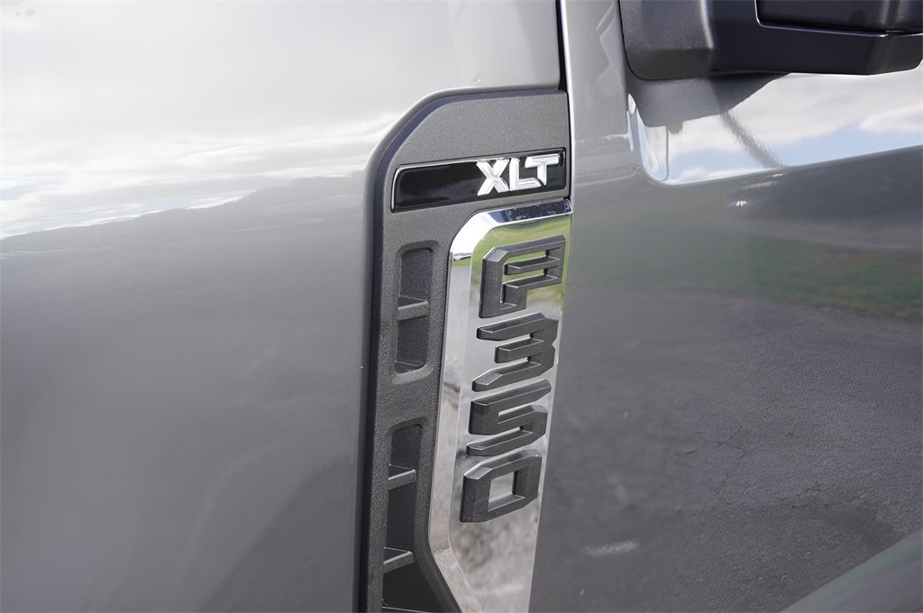 New 2026 Ford F350 XLT image 3
