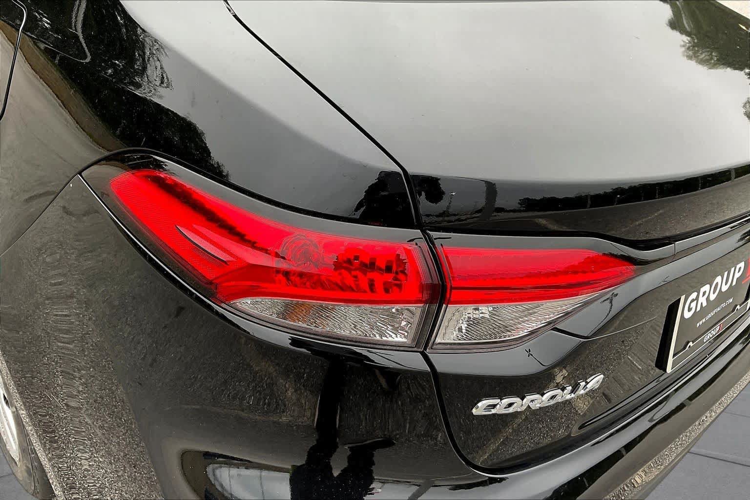 Used 2024 Toyota Corolla LE FWD image 27