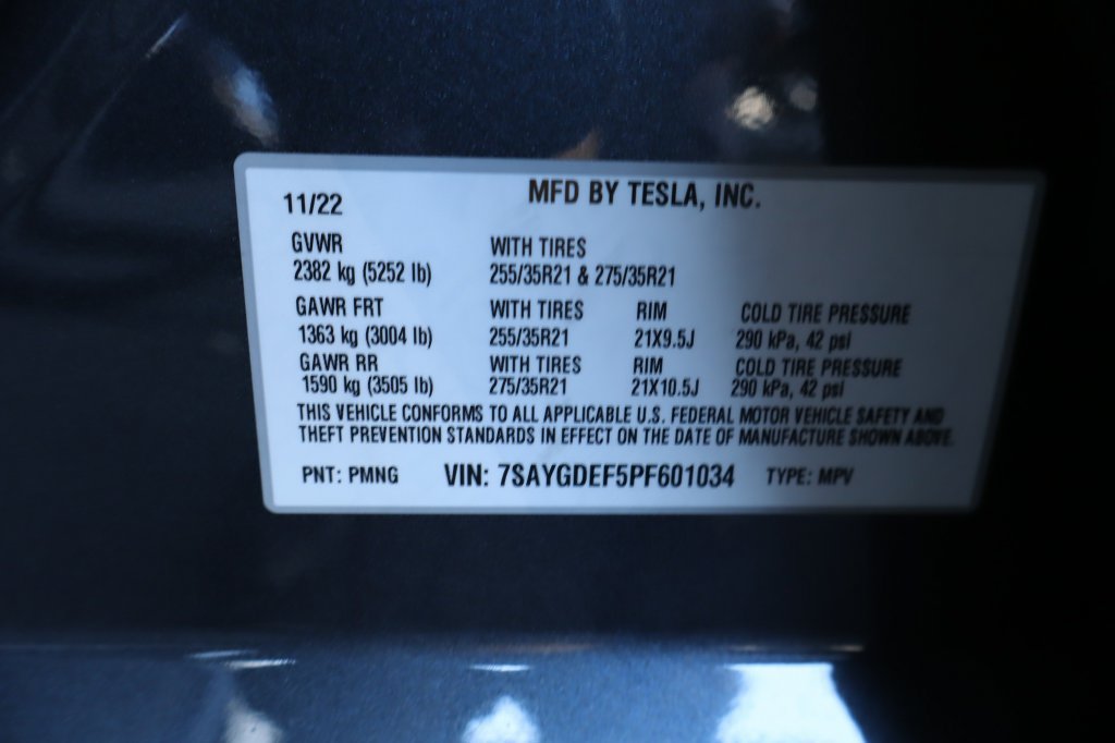 Used 2023 Tesla Model Y Performance AWD/4WD image 37