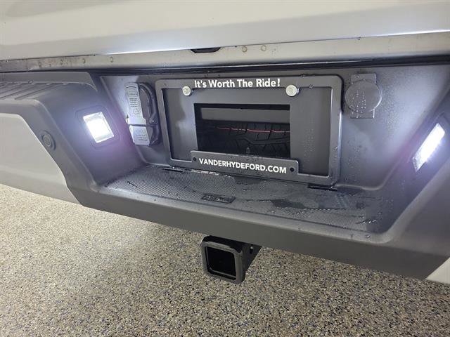 Used 2022 Ford F150 Lariat w/ Max Trailer Tow Package AWD/4WD image 11