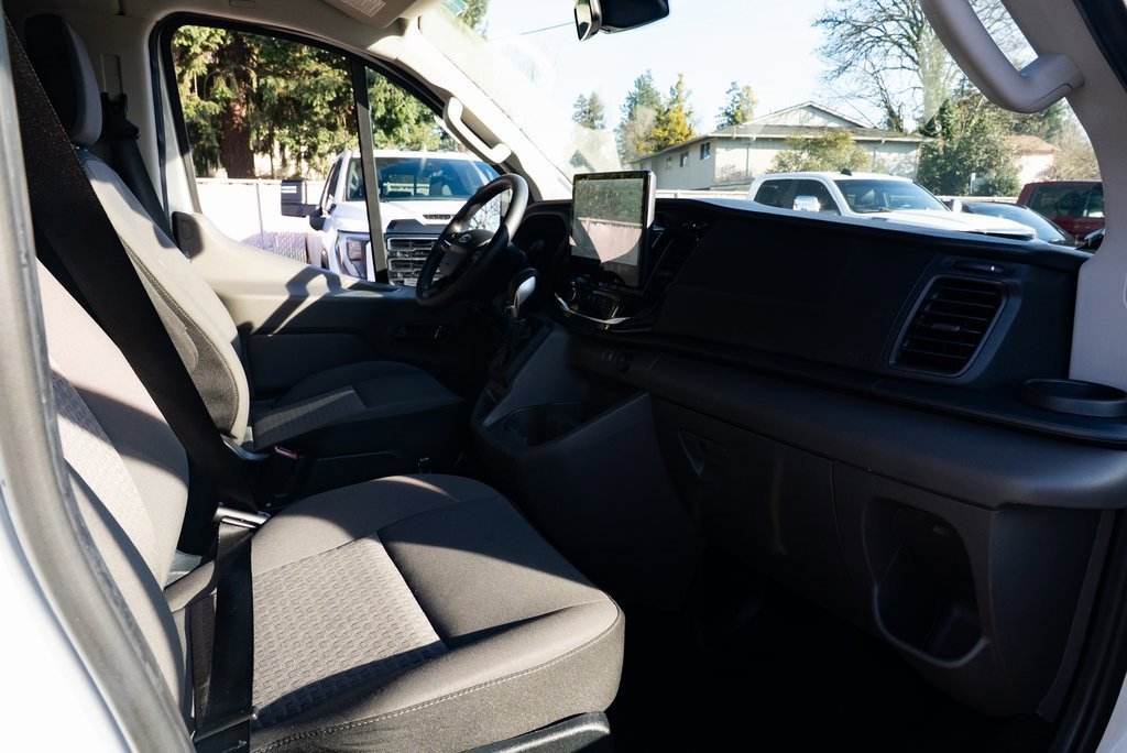 Used 2023 Ford Transit 350 XLT image 22