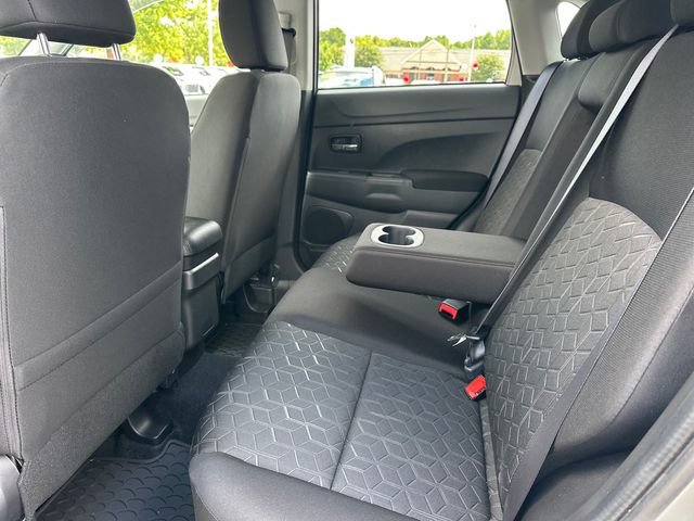 Used 2025 Mitsubishi Outlander Sport ES AWD/4WD image 15