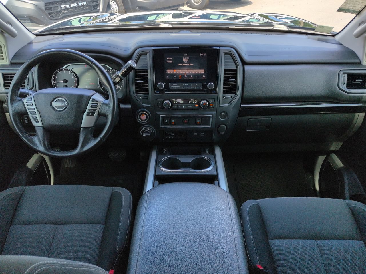 Used 2023 Nissan Titan SV w/ SV Convenience Package AWD/4WD image 15