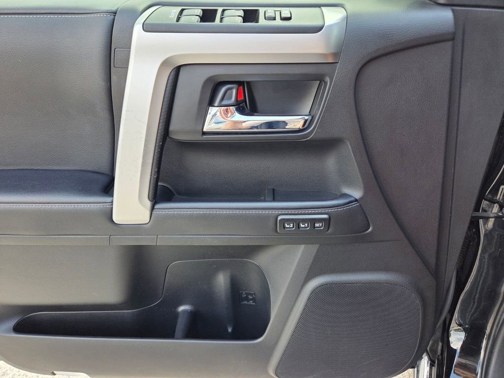 Used 2023 Toyota 4Runner Limited image 20