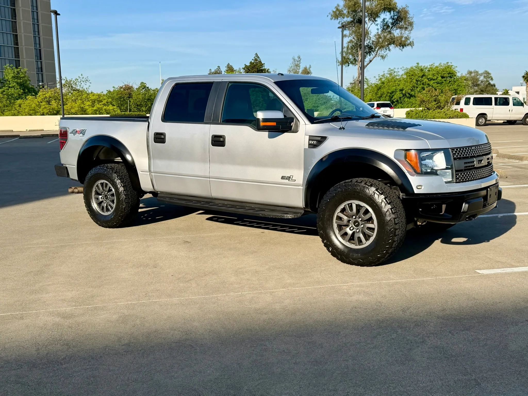 Used 2011 Ford F150 Raptor w/ Raptor Luxury Pkg AWD/4WD image 2