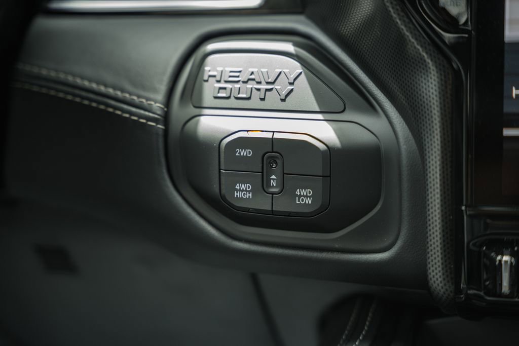 New 2026 RAM 2500 Limited AWD/4WD image 29
