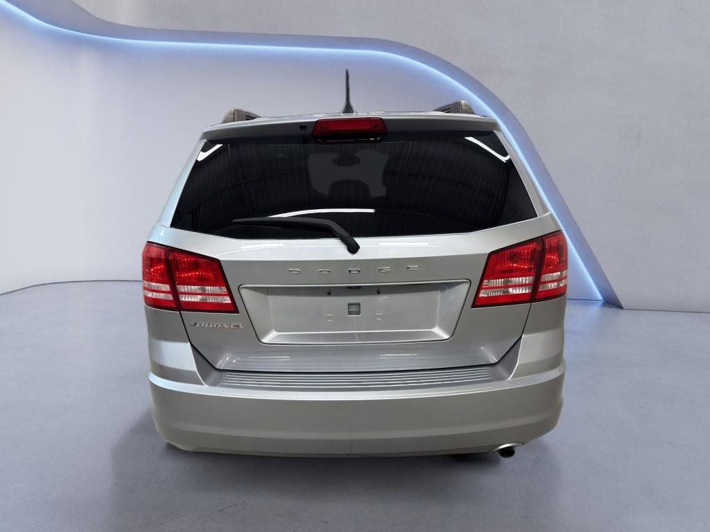 Used 2018 Dodge Journey SE w/ Popular Equipment Group FWD image 5