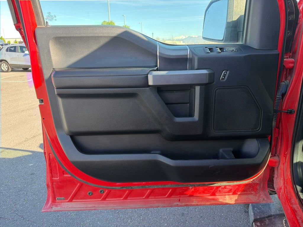 Used 2018 Ford F150 XLT w/ Equipment Group 302A Luxury image 6