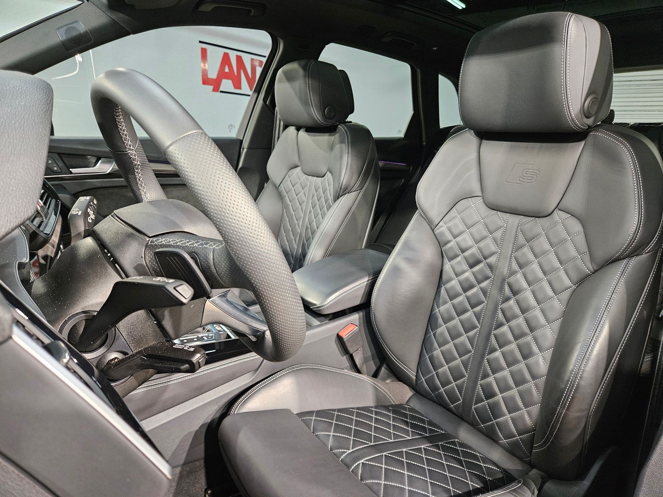 Certified 2024 Audi SQ5 Prestige AWD/4WD image 24
