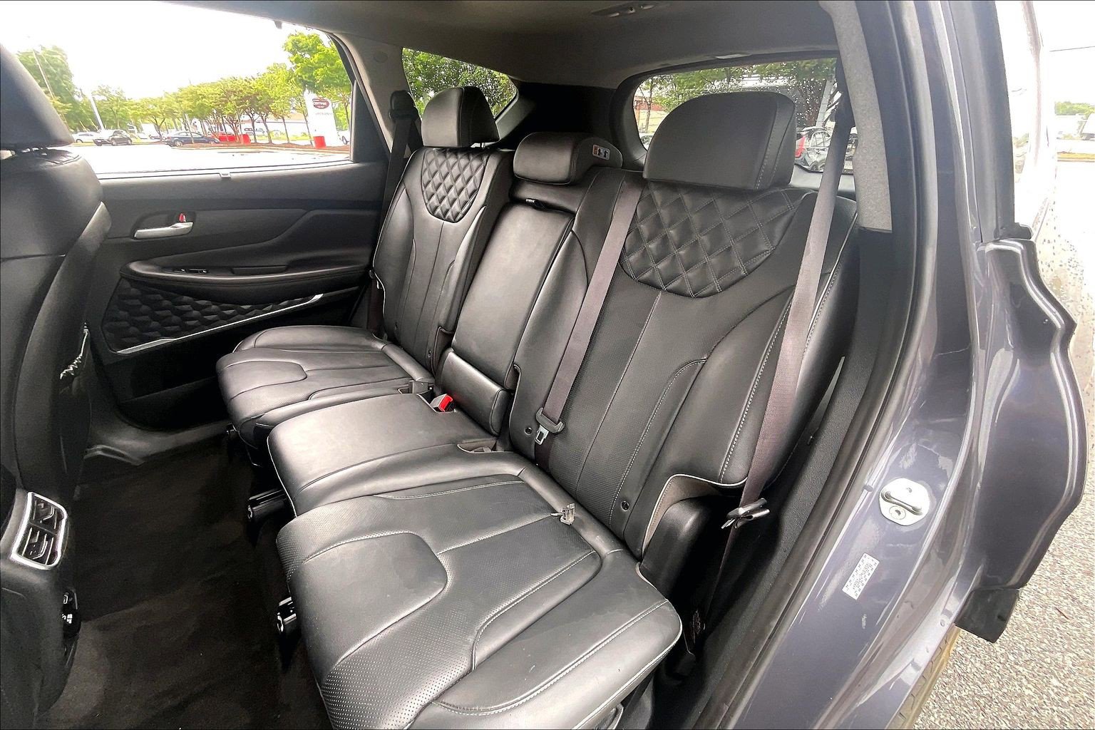 Used 2022 Hyundai Santa Fe Limited AWD/4WD image 31