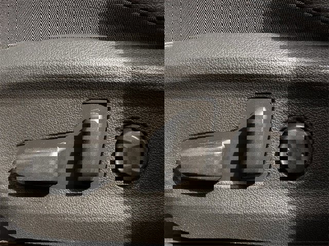 Used 2018 Hyundai Elantra GT Sport w/ Sport Tech Package 04 image 34