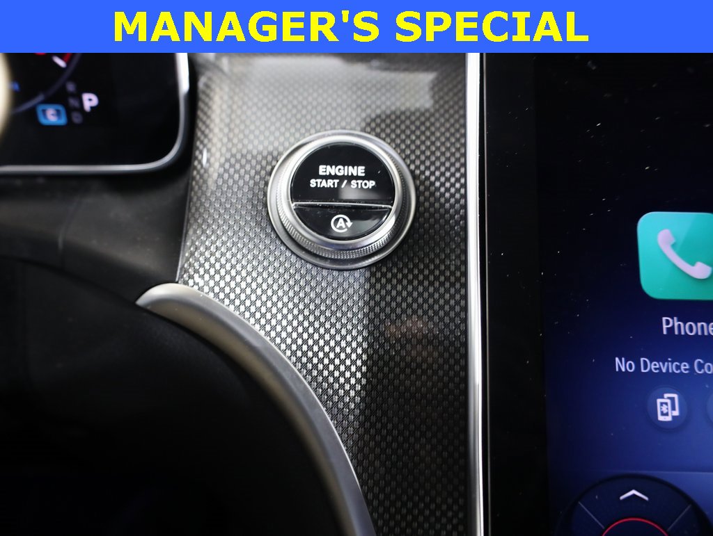 Used 2025 Mercedes-Benz GLC 300 4MATIC image 22