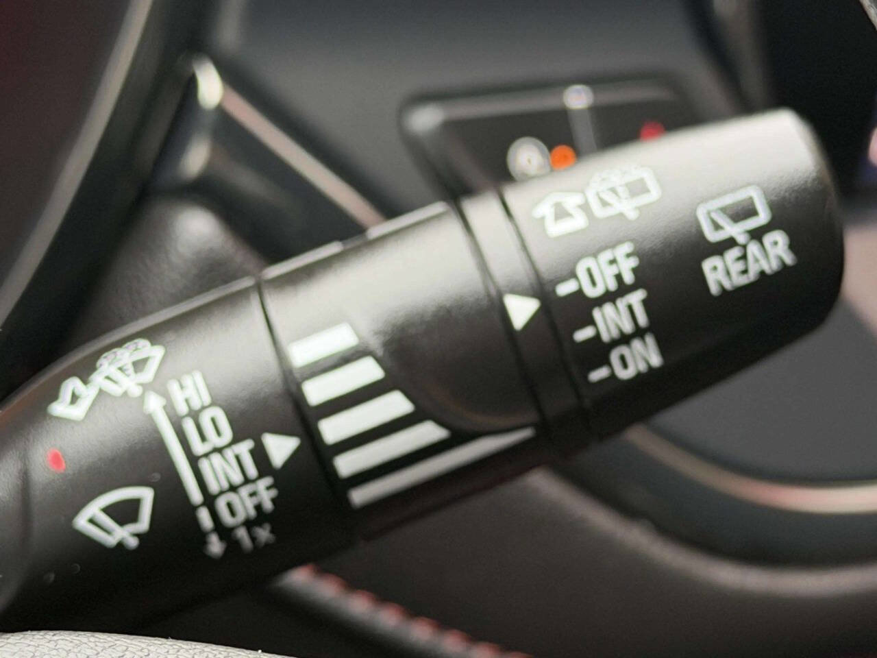 Used 2022 Chevrolet Blazer RS w/ Enhanced Convenience Package FWD image 45