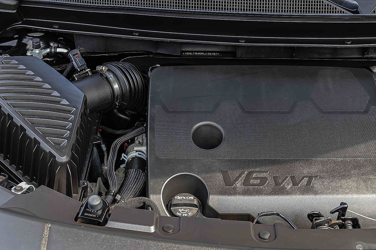 Used 2024 Chevrolet Traverse RS w/ LPO, Floor Liner Package AWD/4WD image 28