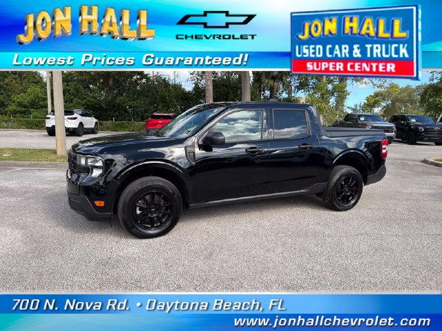 Used 2025 Ford Maverick XL w/ Equipment Group 102A AWD/4WD image 2