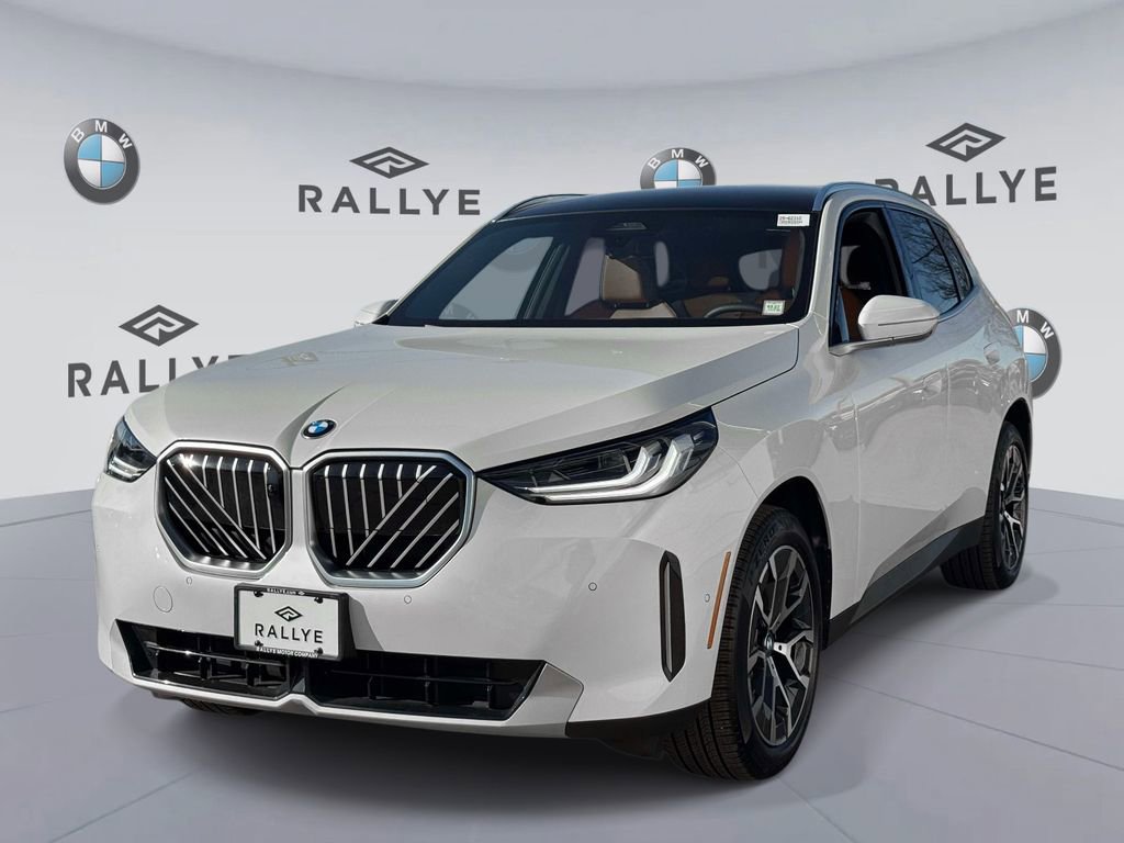 Certified 2025 BMW X3 xDrive30 w/ Premium Package AWD/4WD image 3