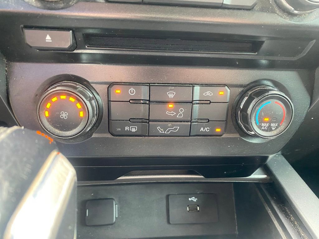 Used 2016 Ford F150 XLT w/ Equipment Group 301A Mid RWD image 22