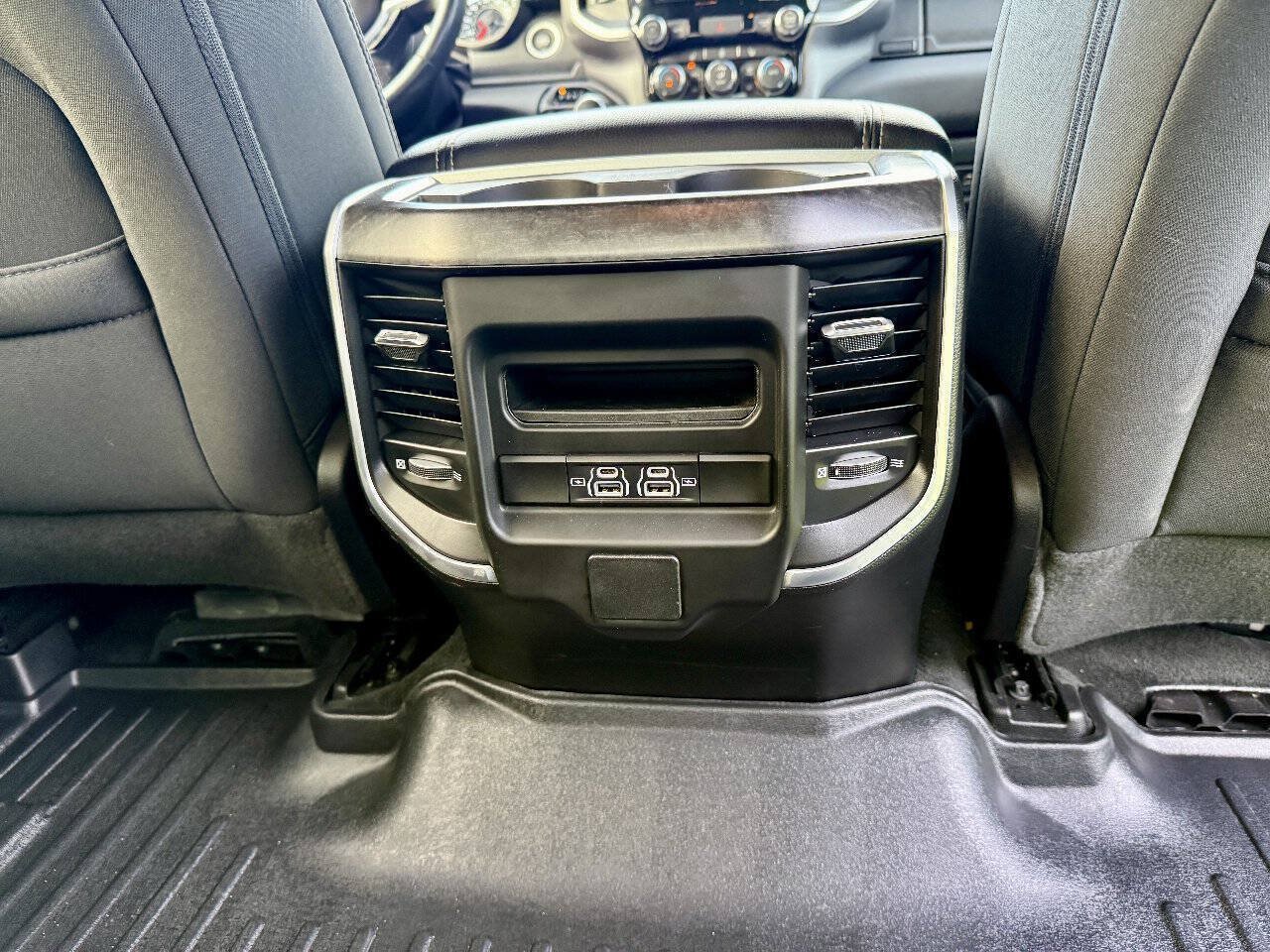 Used 2023 RAM 1500 Big Horn AWD/4WD image 23