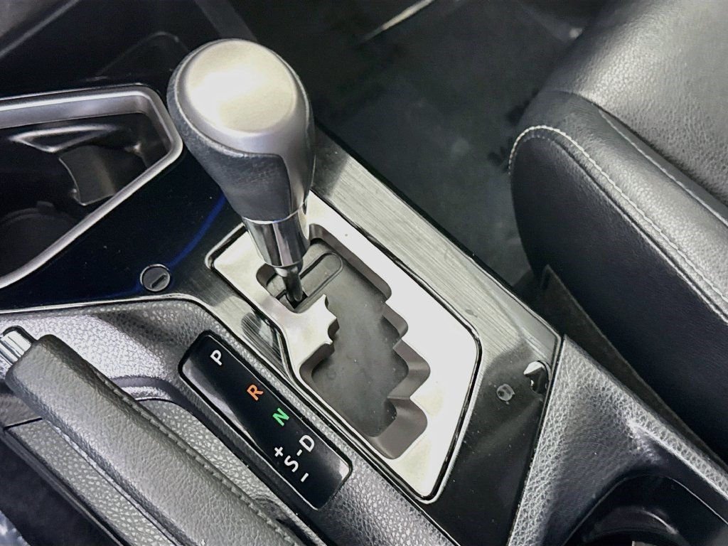 Used 2016 Toyota RAV4 Limited FWD image 19