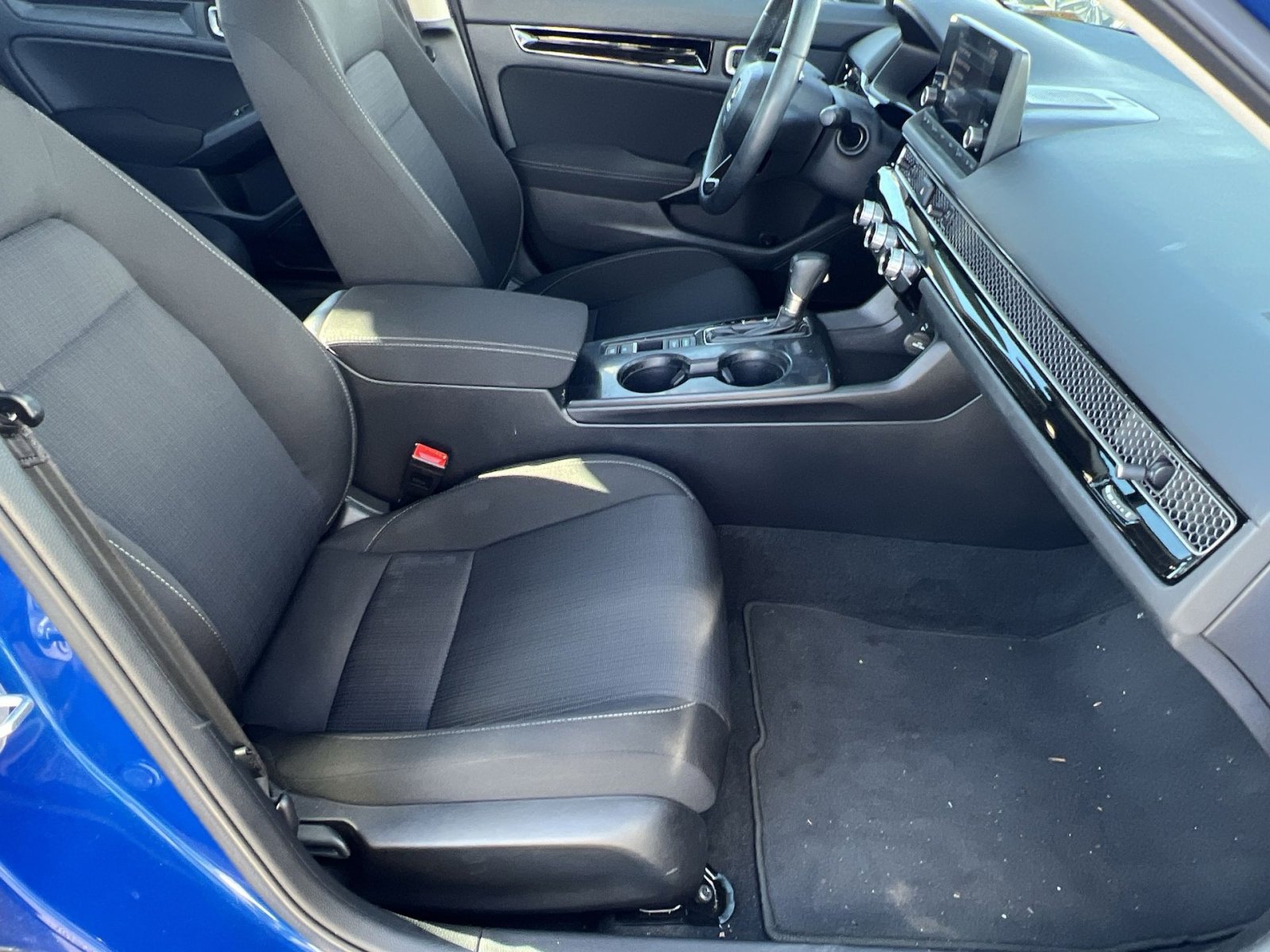 Used 2023 Honda Civic EX image 30