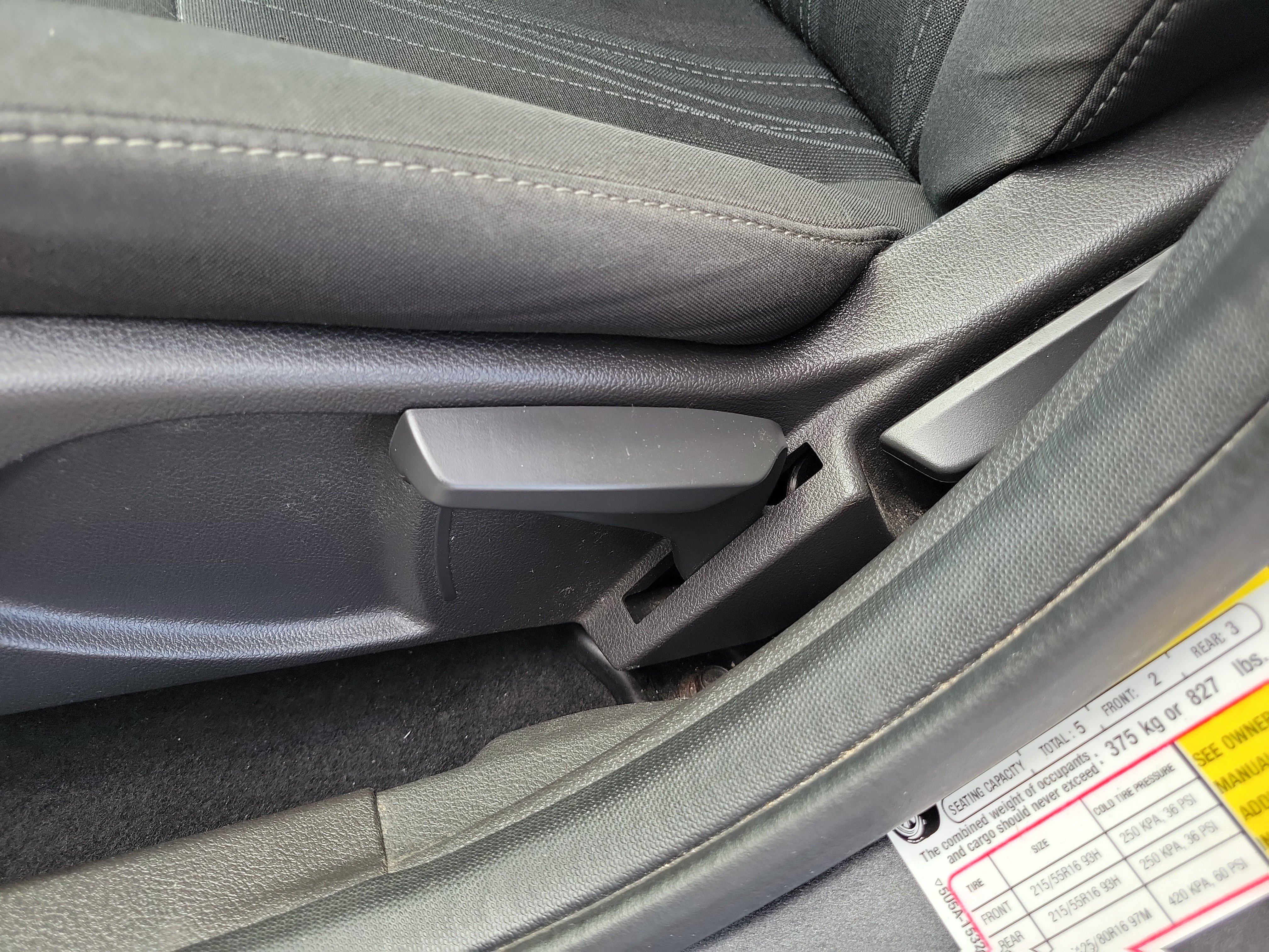 Used 2016 Ford Focus SE w/ Reverse Sensing Package FWD image 15