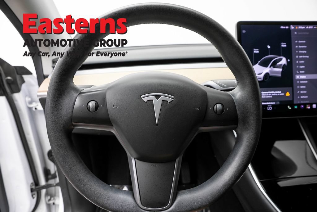 Used 2021 Tesla Model Y Long Range AWD/4WD image 10