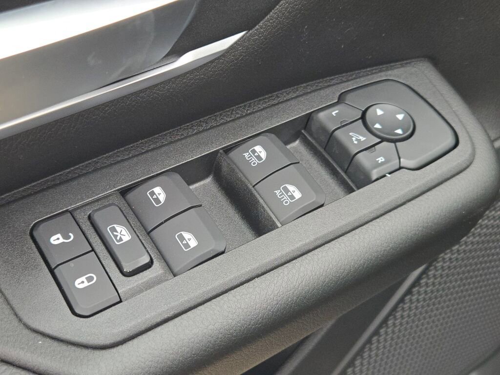 New 2026 RAM 1500 Big Horn w/ Night Edition image 15